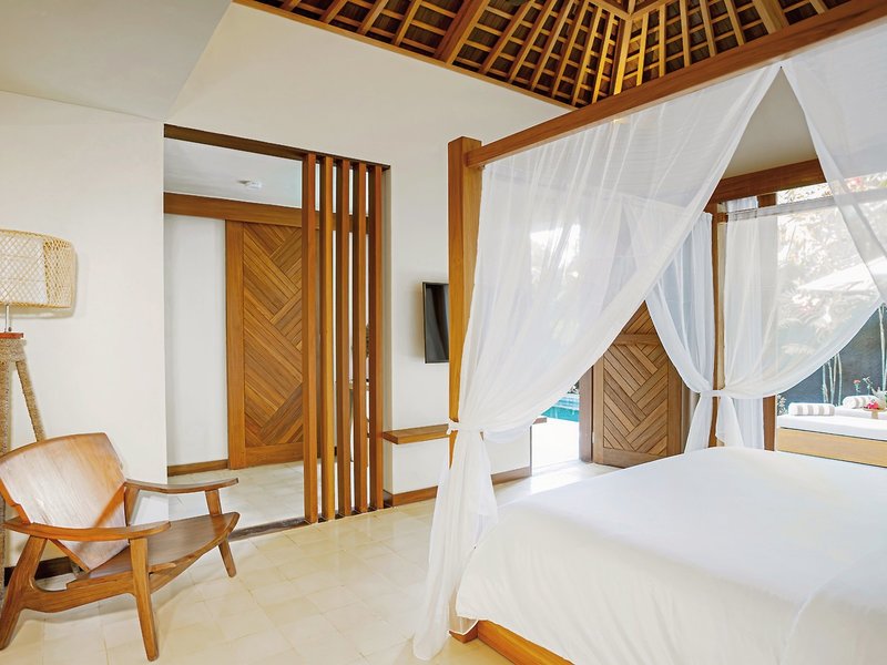 Cocana Resort