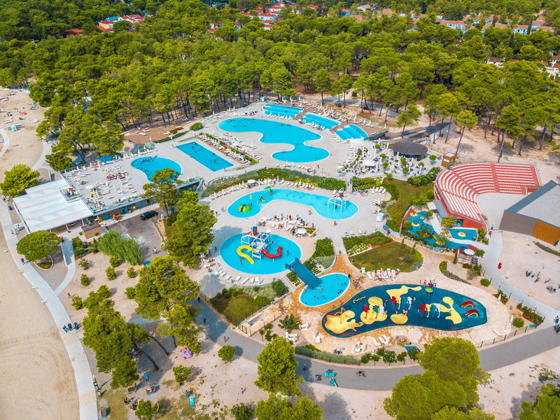 Zaton Holiday Resort