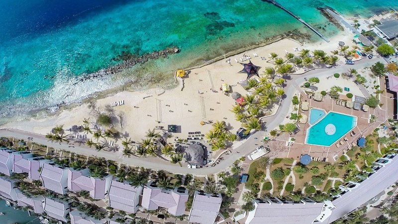 Plaza Beach & Dive Resort Bonaire