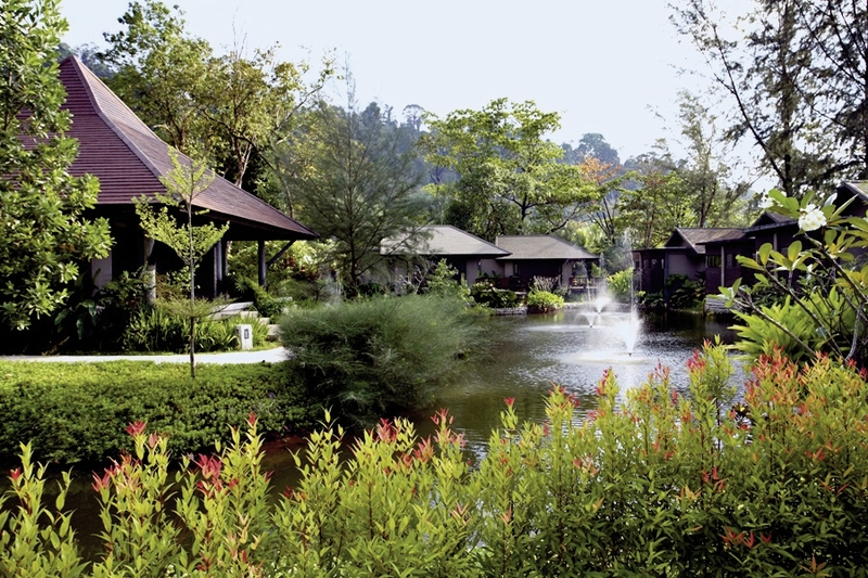 Khaolak Wanaburee Resort