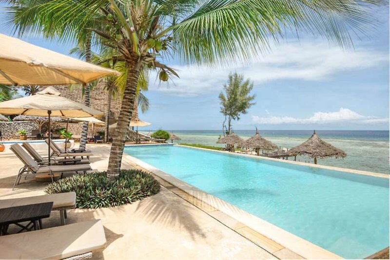 Sunshine Marine Lodge