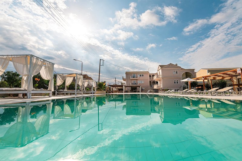 Ekati Mare Lifestyle Resort