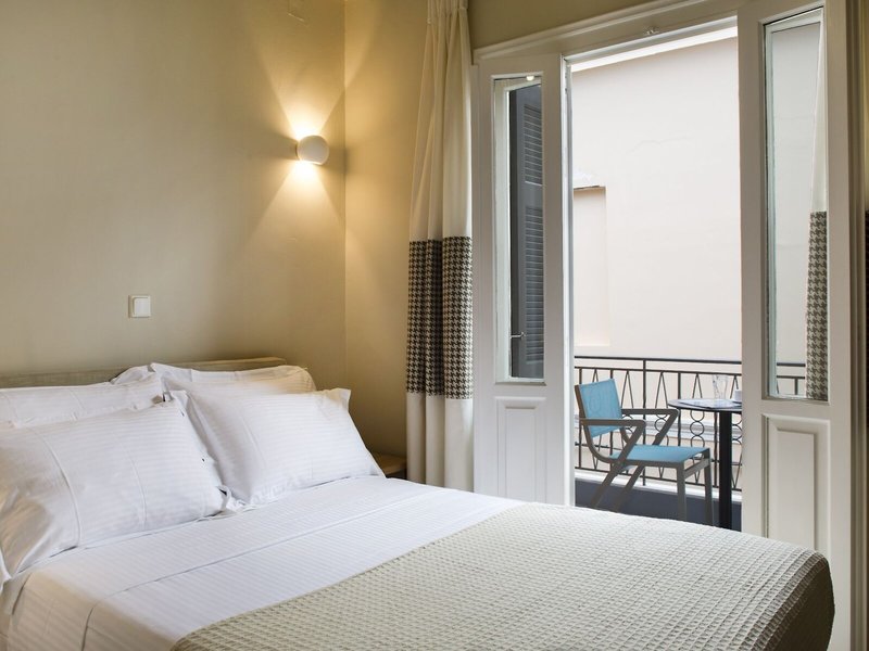 Athena Nafplio